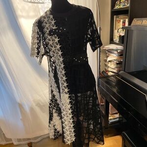 Stella Marina  Lace Holliw Dress Size Medium